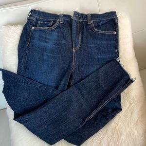 Rag & Bone size 28 dark blue denim. 10 inch ankle skinny.